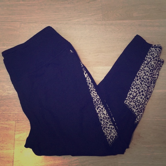 torrid Pants - NWT Torrid active leggings